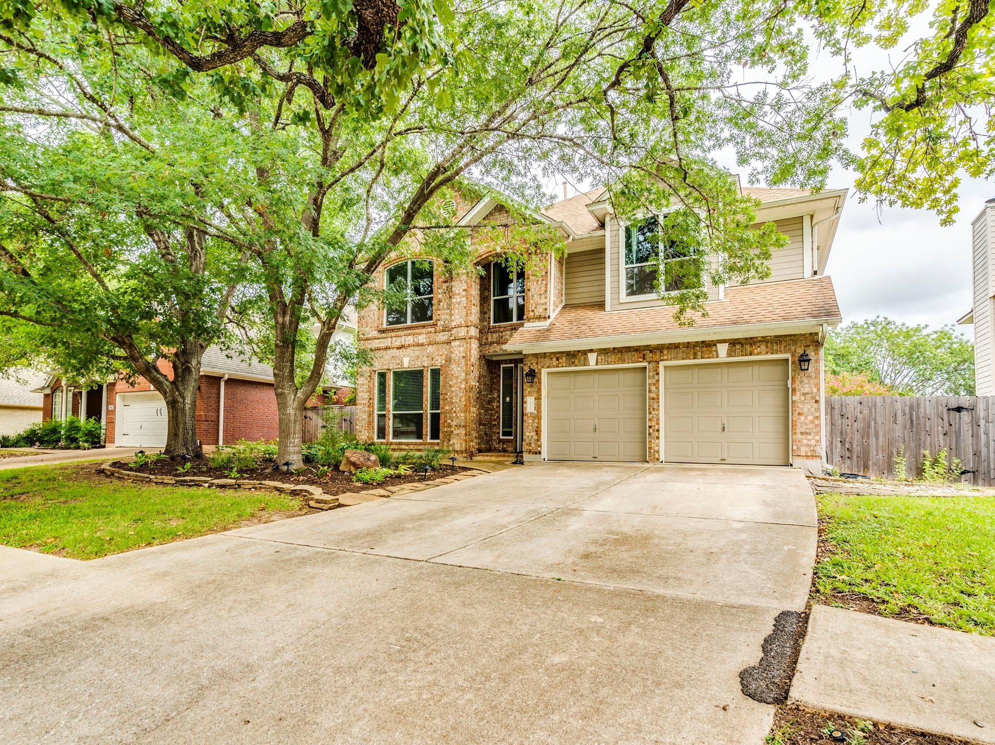 6318 Zadock Woods Dr Property Photo 3