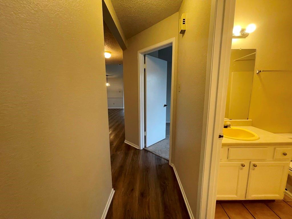 16719 Whitebrush Loop Property Photo 22