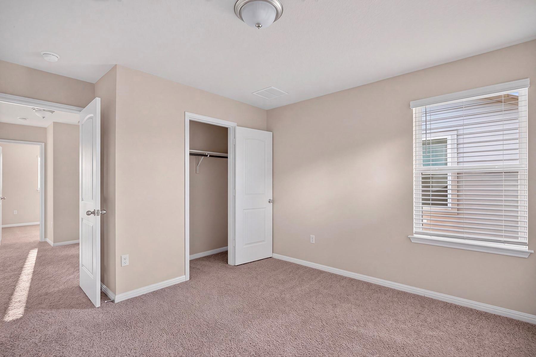 213 Yoakum St Property Photo 20