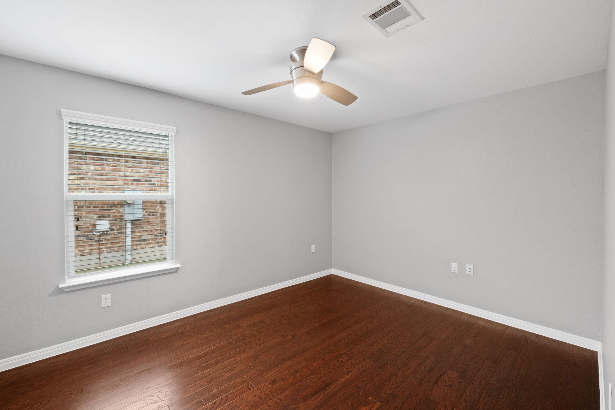 823 Hamilton Ln Property Photo 22