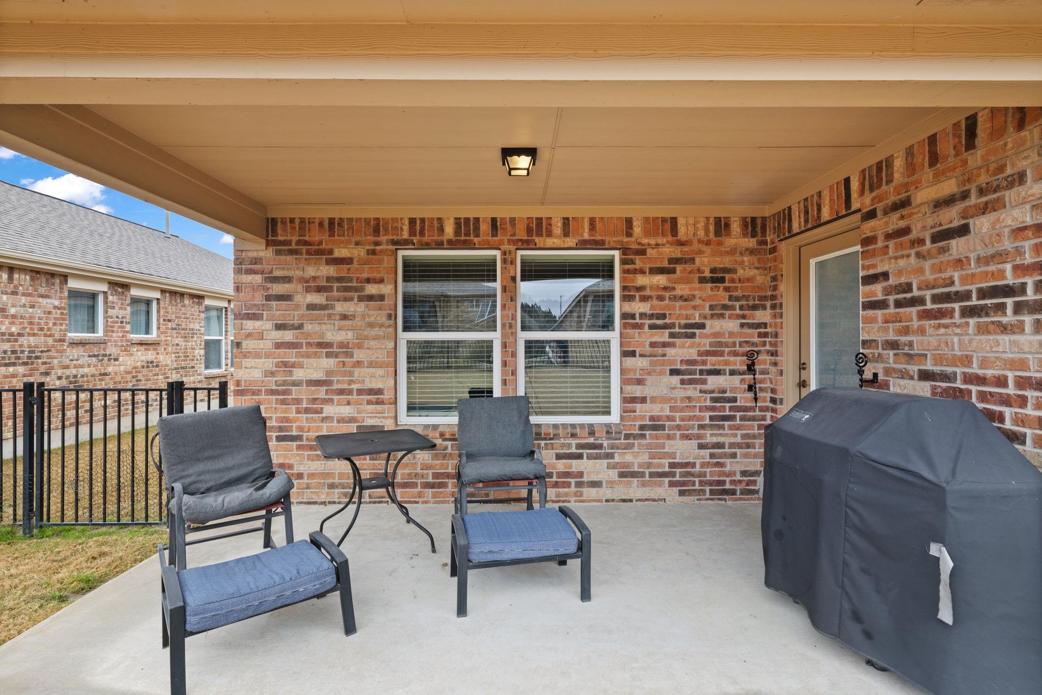 823 Hamilton Ln Property Photo 30
