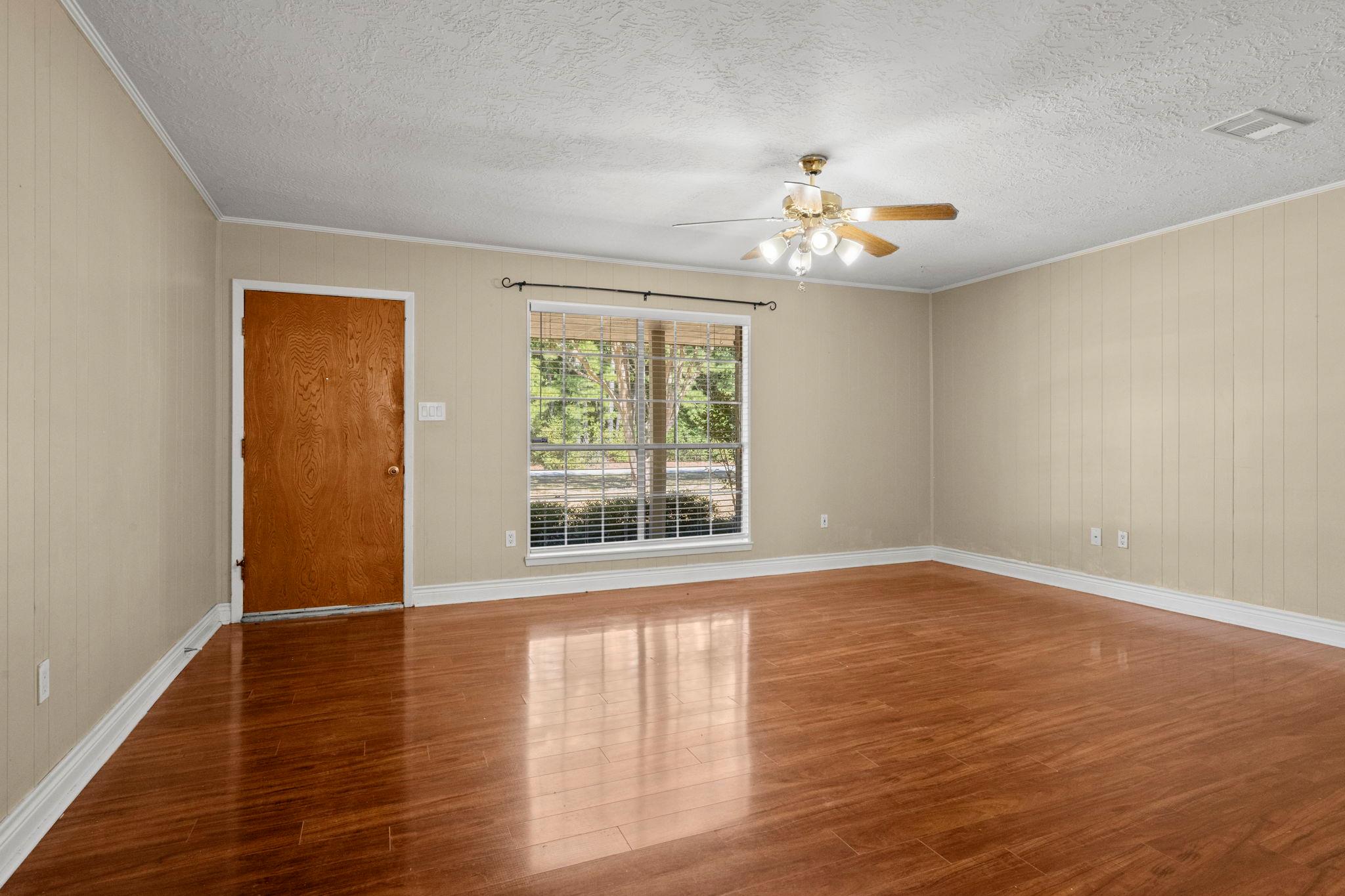 31707 Oak Xing Property Photo 12