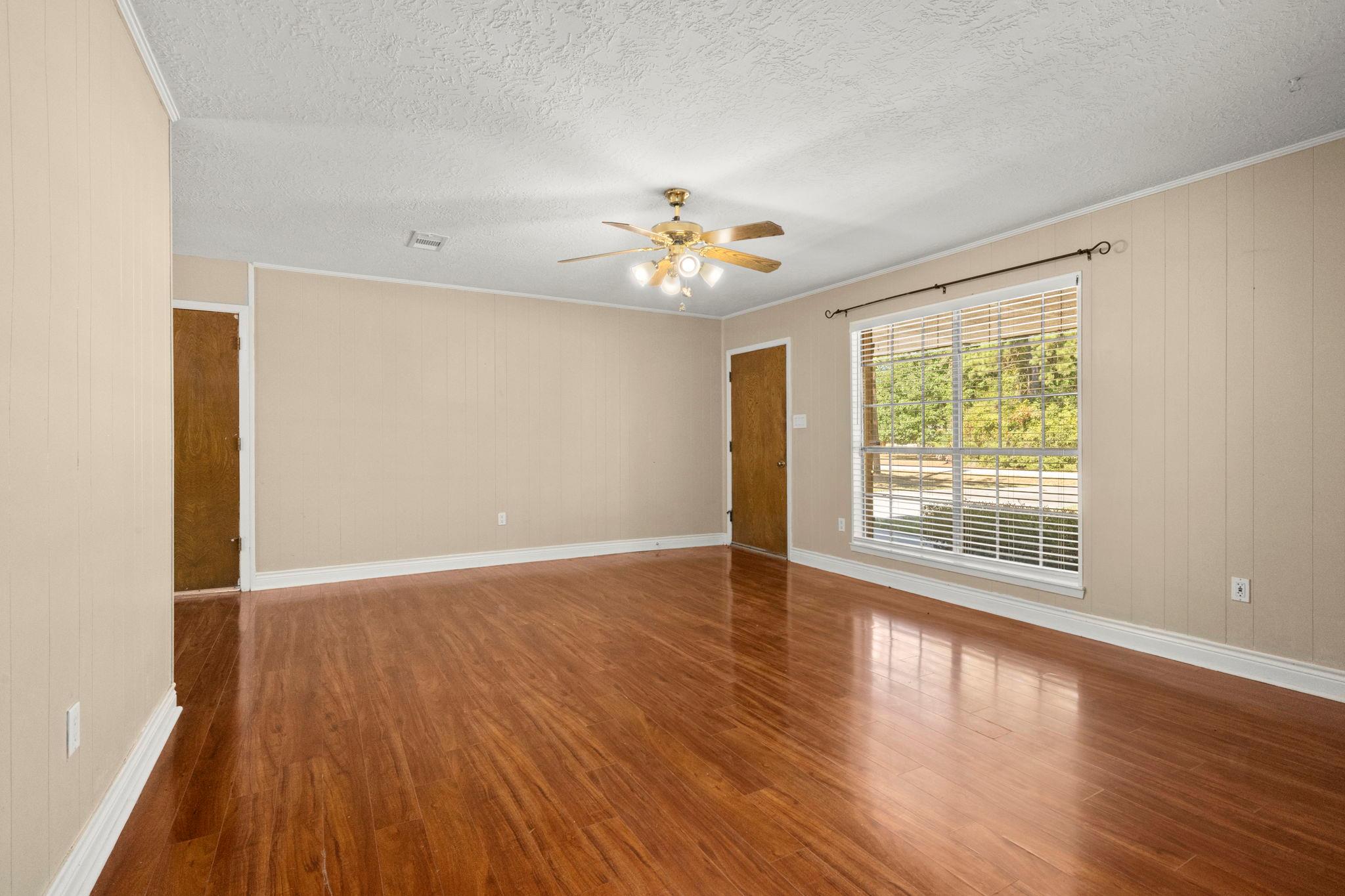 31707 Oak Xing Property Photo 13