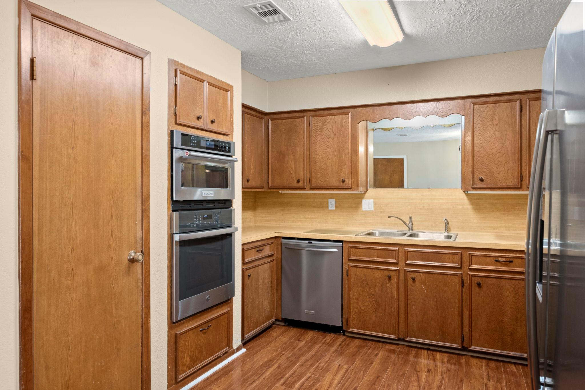 31707 Oak Xing Property Photo 16