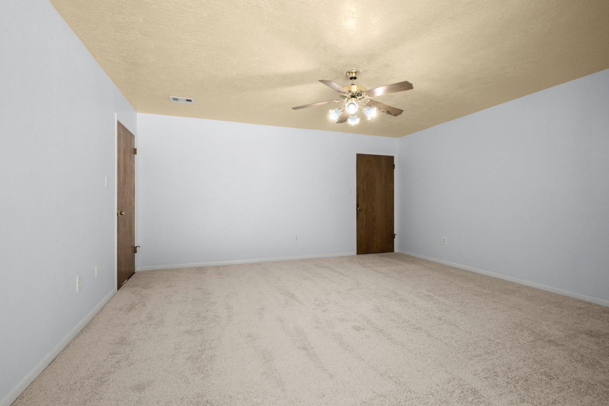 31707 Oak Xing Property Photo 28