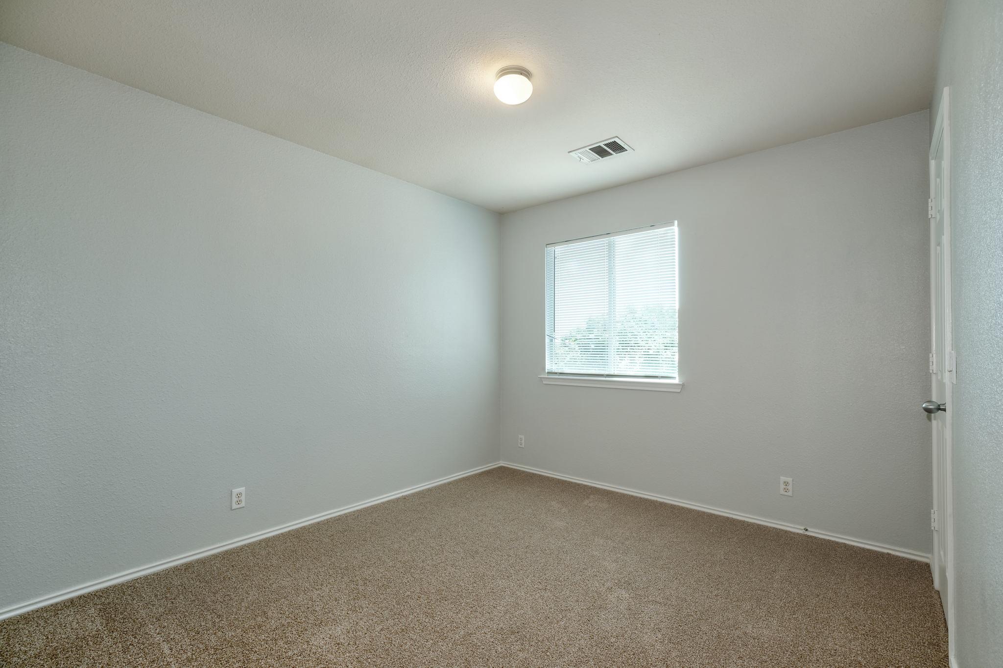 14312 Cummins Way Property Photo 12
