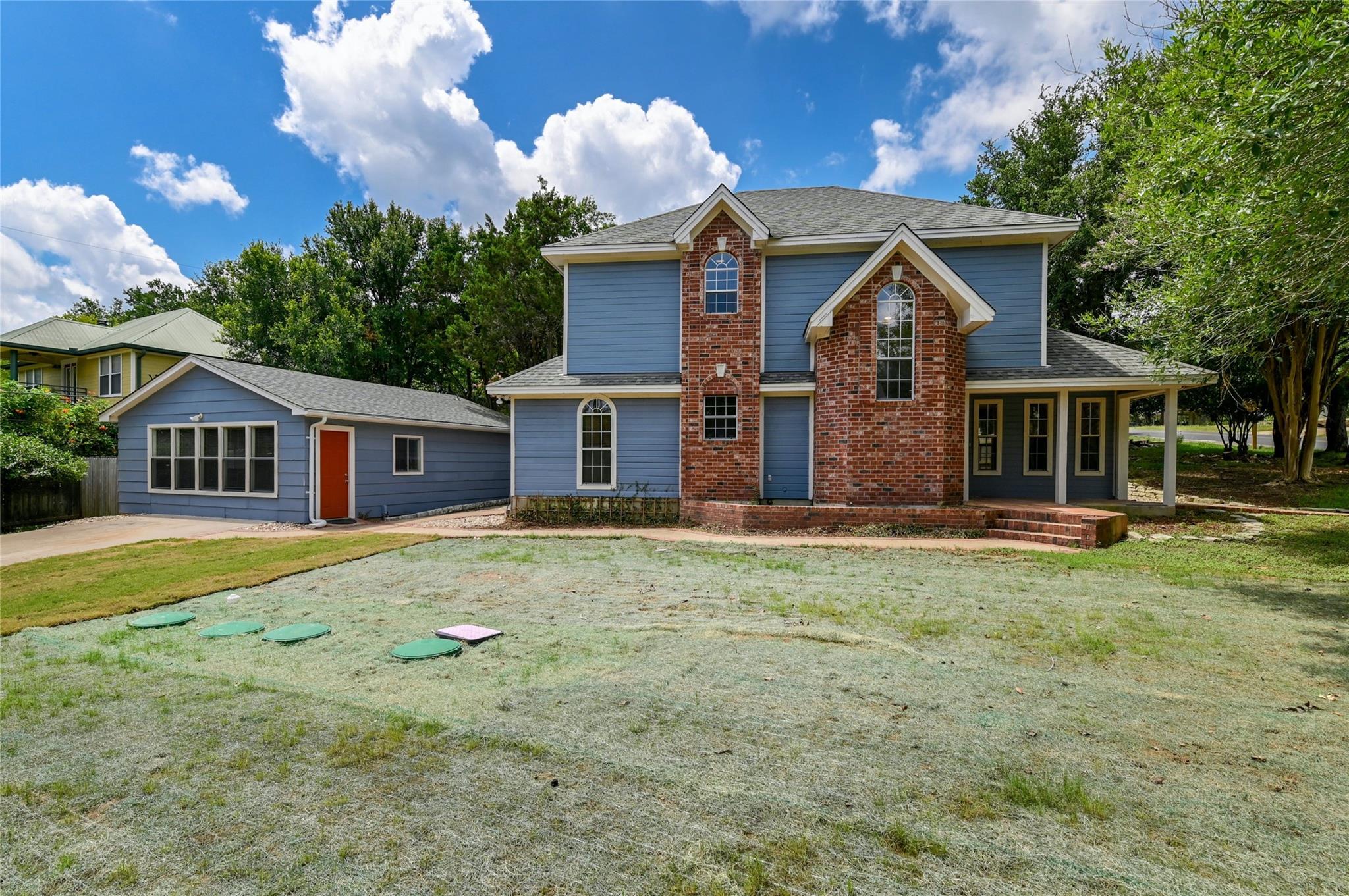 2811 Mecca Rd Property Photo