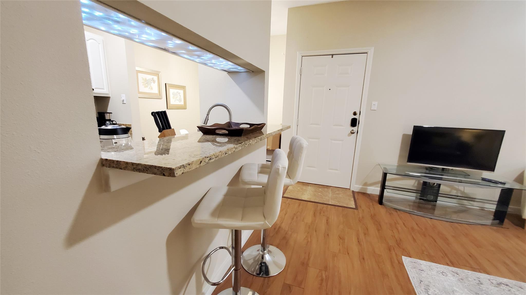 12166 Metric Blvd #156 Property Photo 4