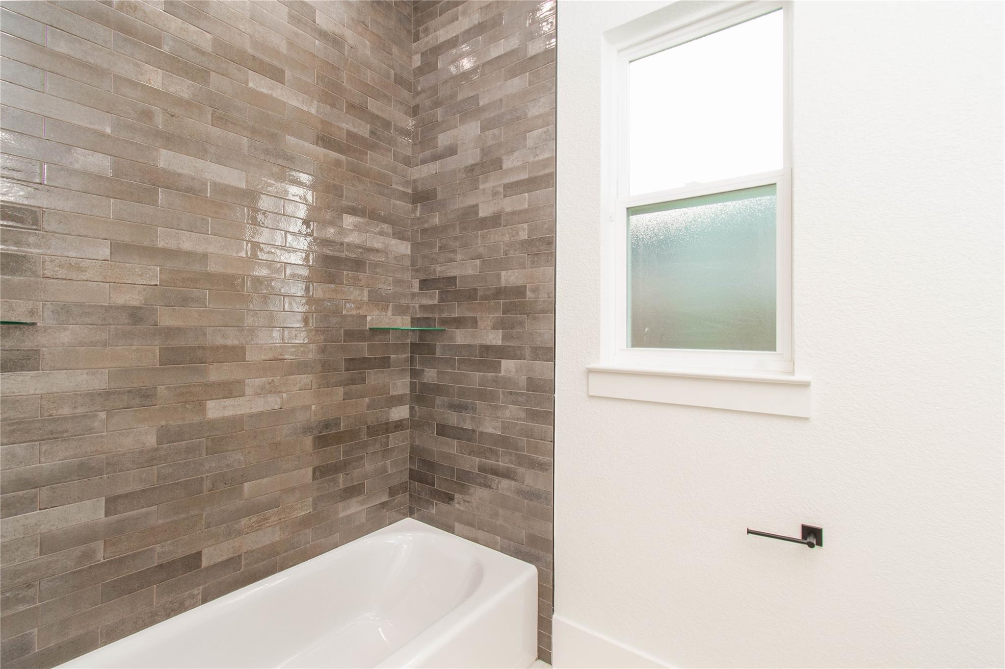 1713 Kellan Dr Property Photo 32