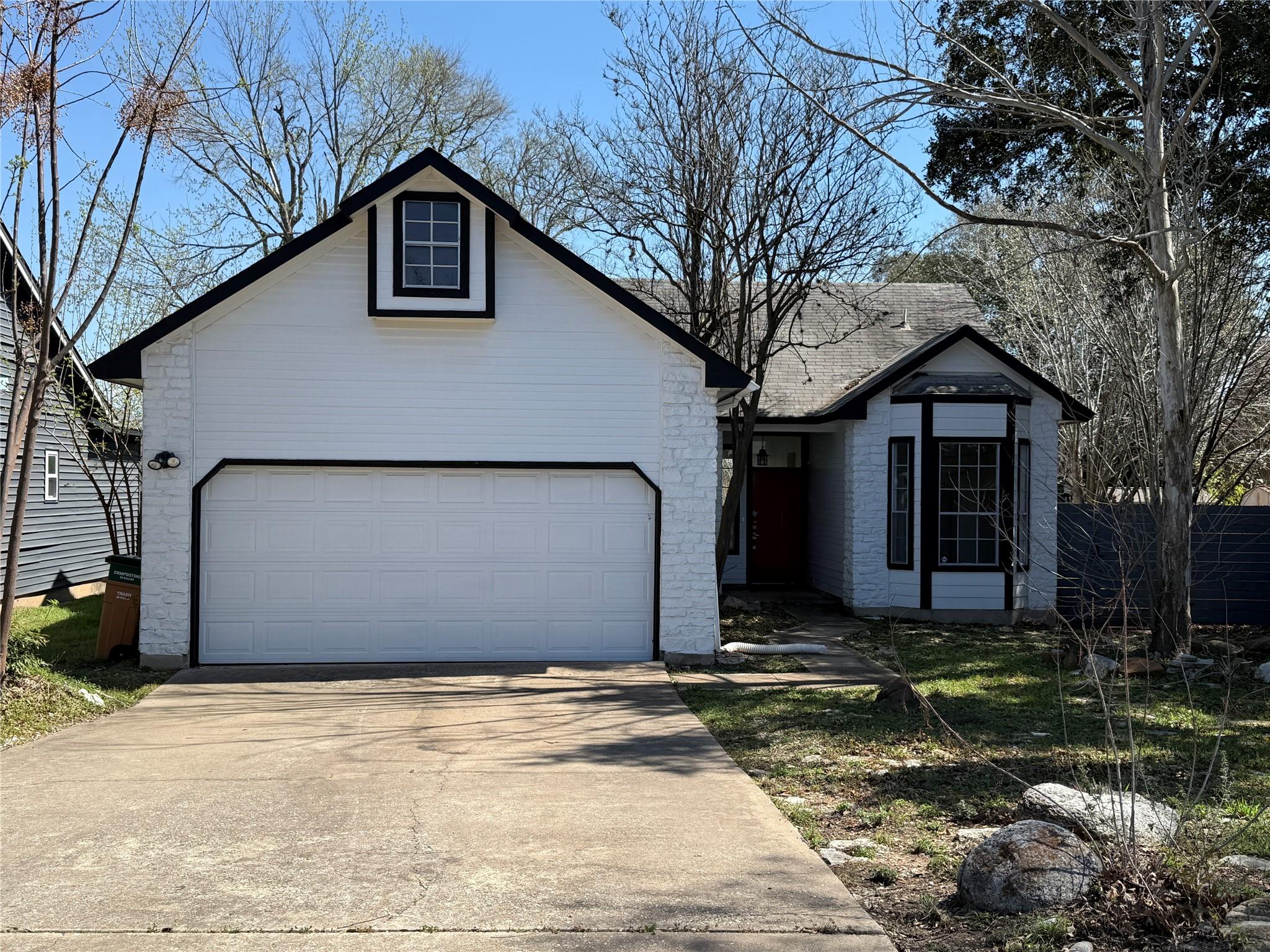 2102 Toulouse Dr Property Photo