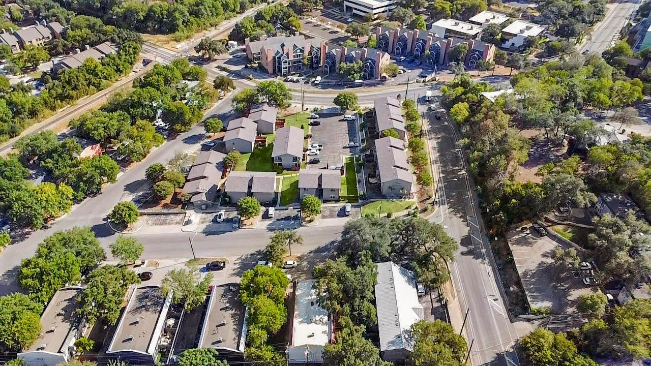 3819 Southway Dr #120 Property Photo 12