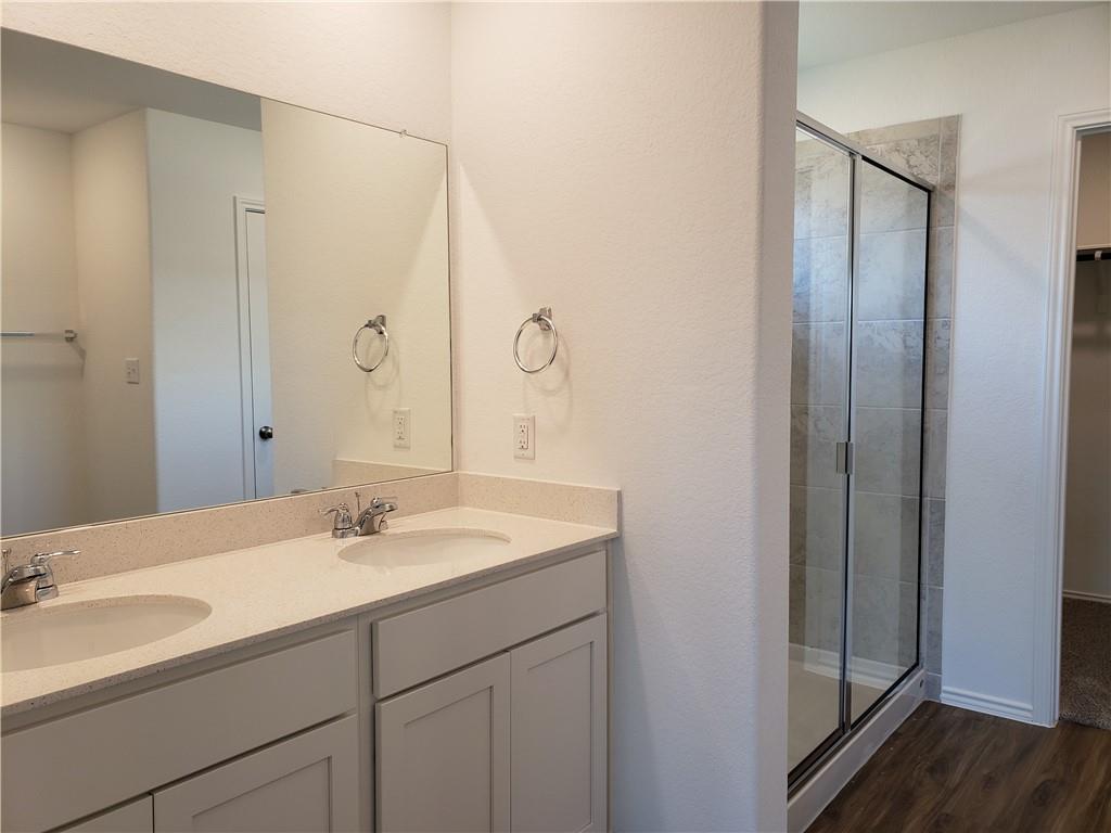 109 Red Buckeye St Property Photo 16