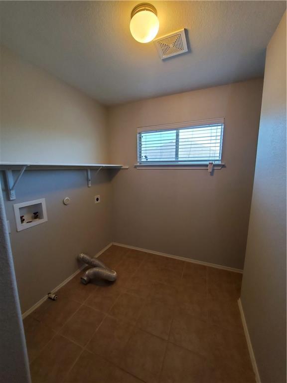 11208 Ashbrook Dr Property Photo 17