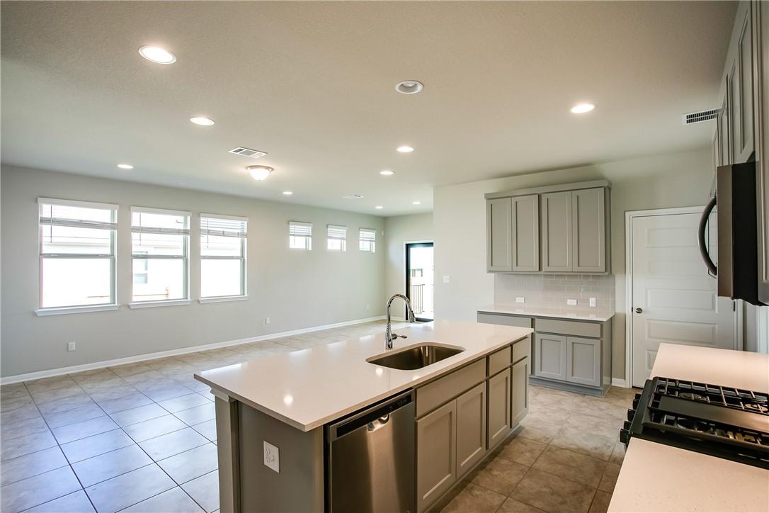 1132 Oak Chase Way Property Photo 12