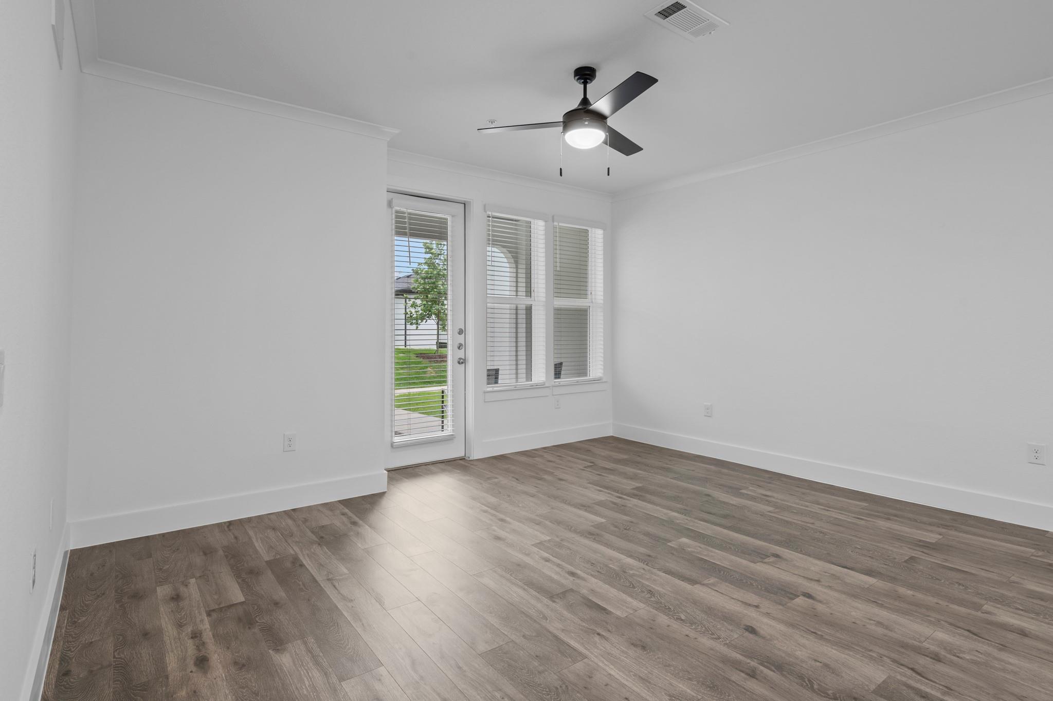 1664 Hillside Terrace None #3816 Property Photo 13
