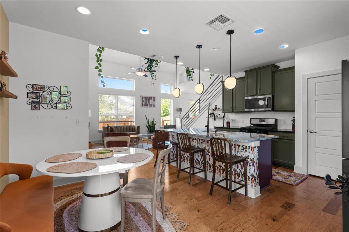 7009 Cherry Beam Path Property Photo 10