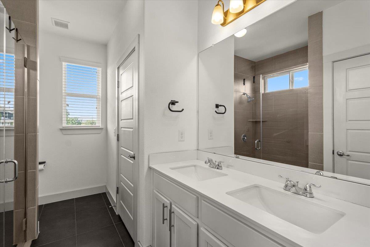 7009 Cherry Beam Path Property Photo 15
