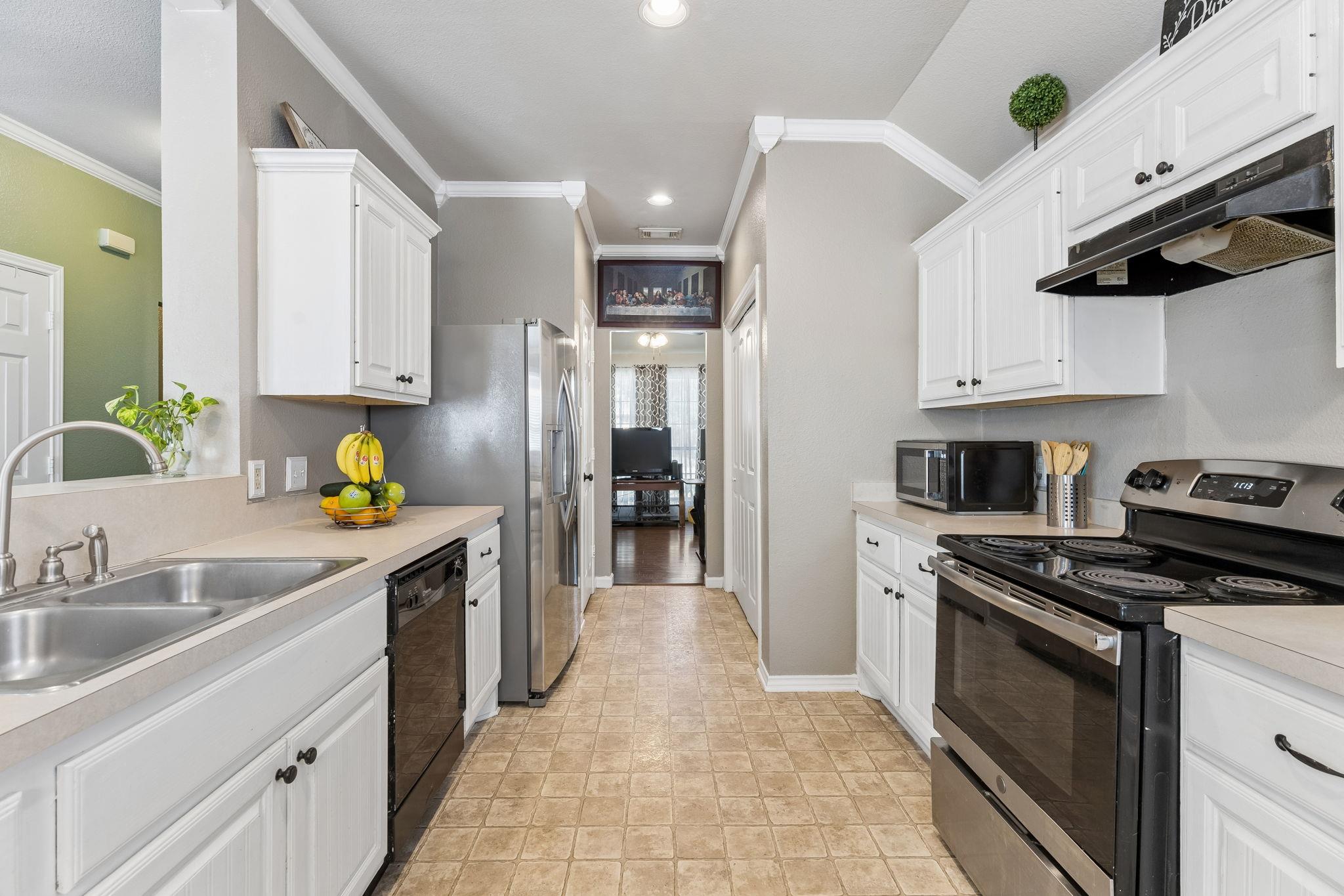 159 Invierno St Property Photo 18