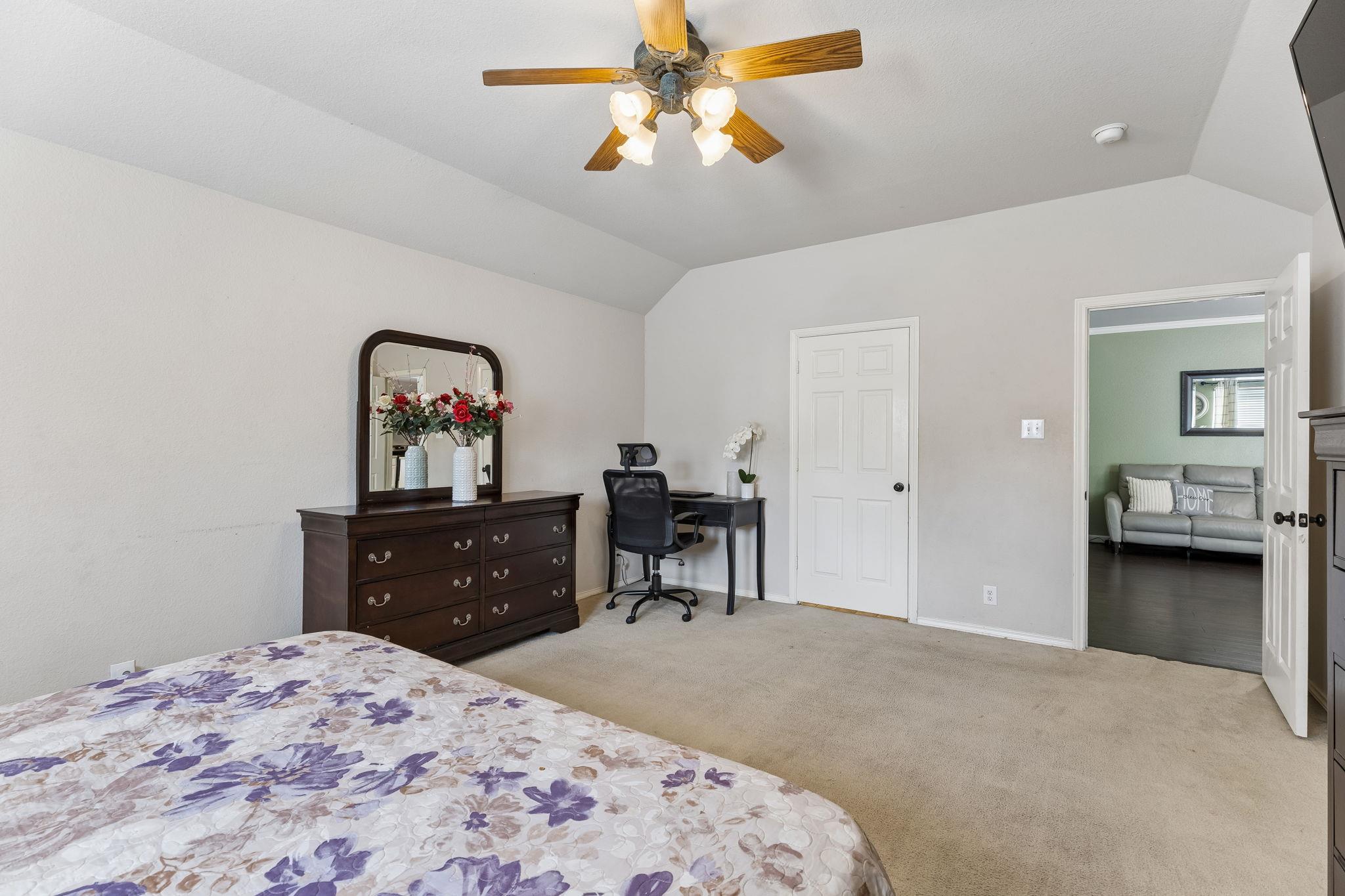 159 Invierno St Property Photo 24