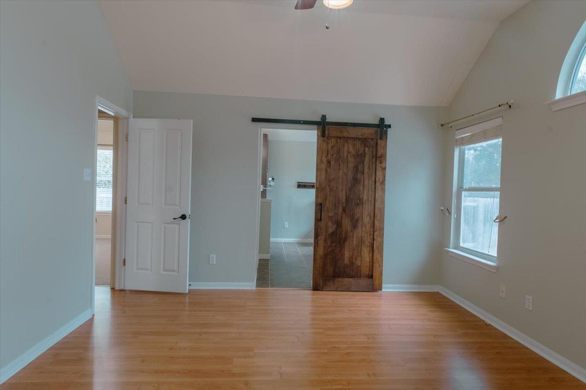 17418 Montana Falls Dr Property Photo 14