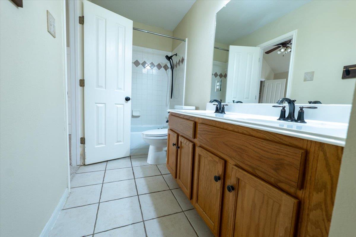 17418 Montana Falls Dr Property Photo 20