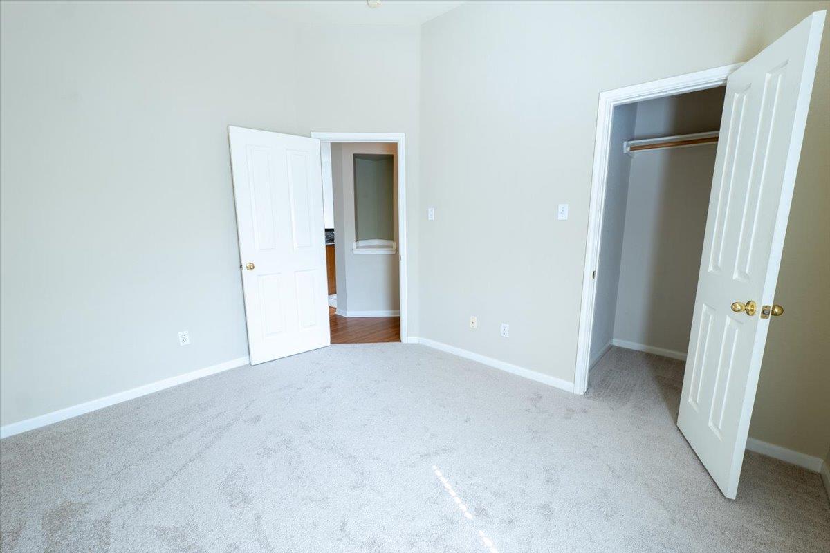 17418 Montana Falls Dr Property Photo 23
