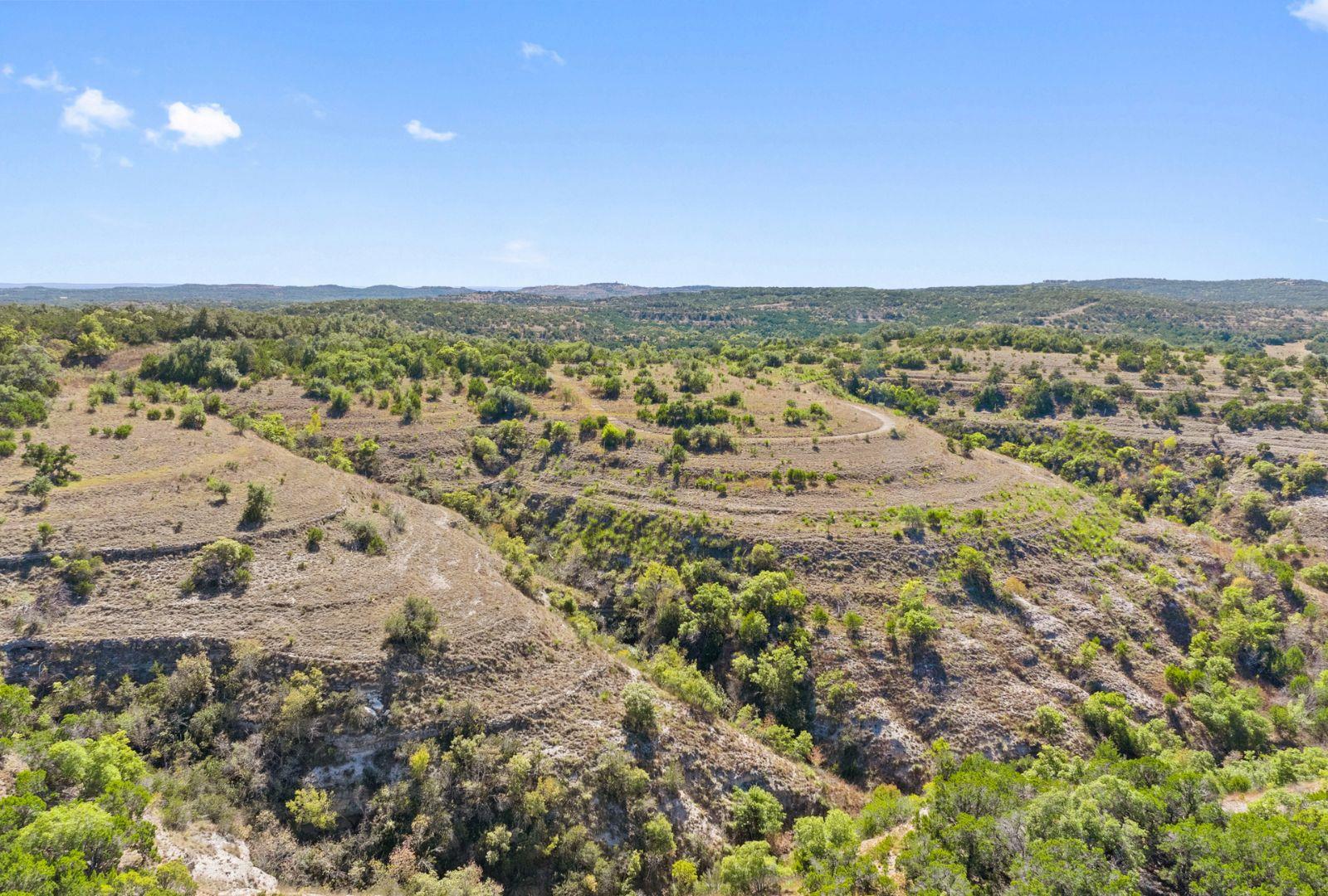 9265337 Property Photo 5
