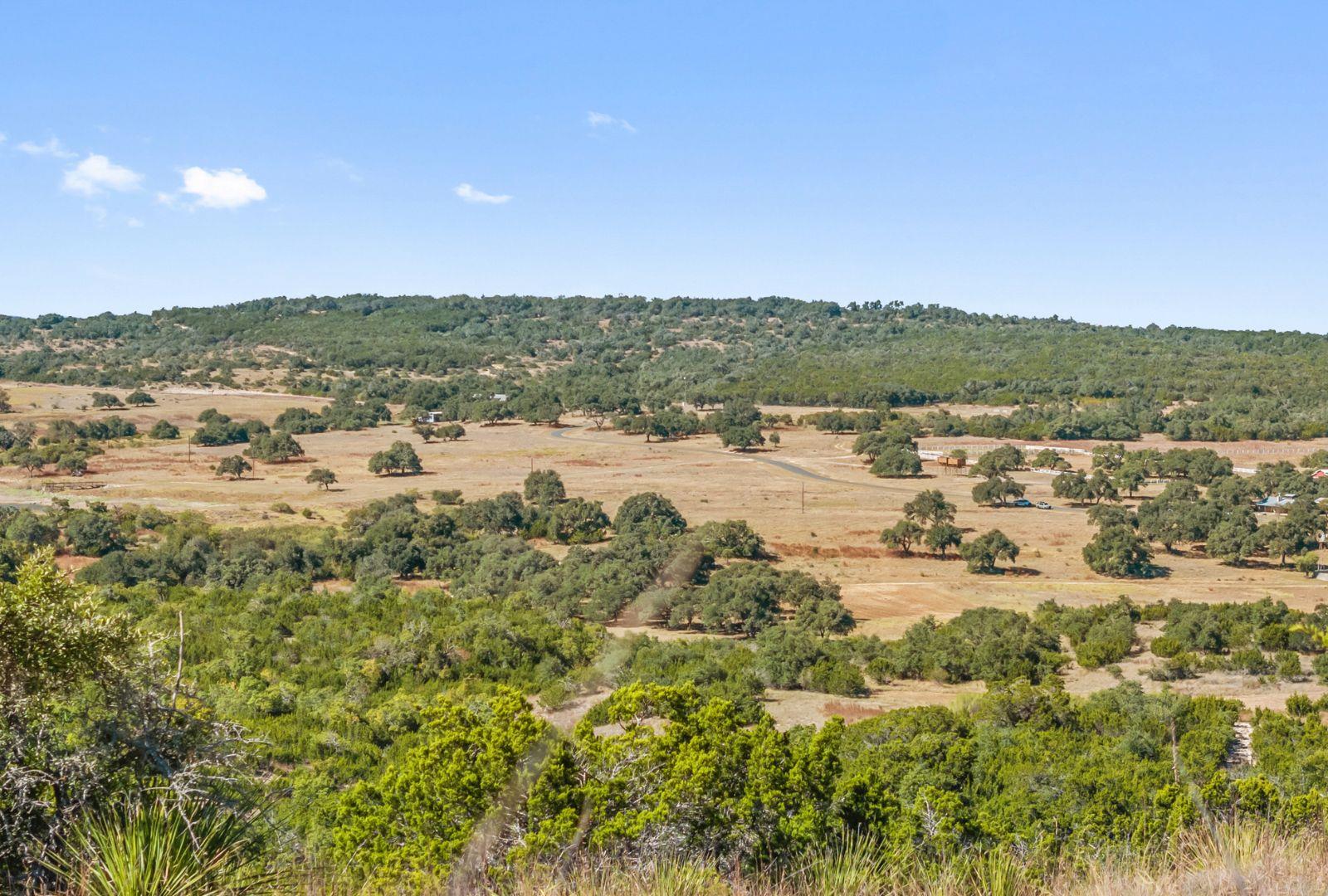 9265337 Property Photo 24