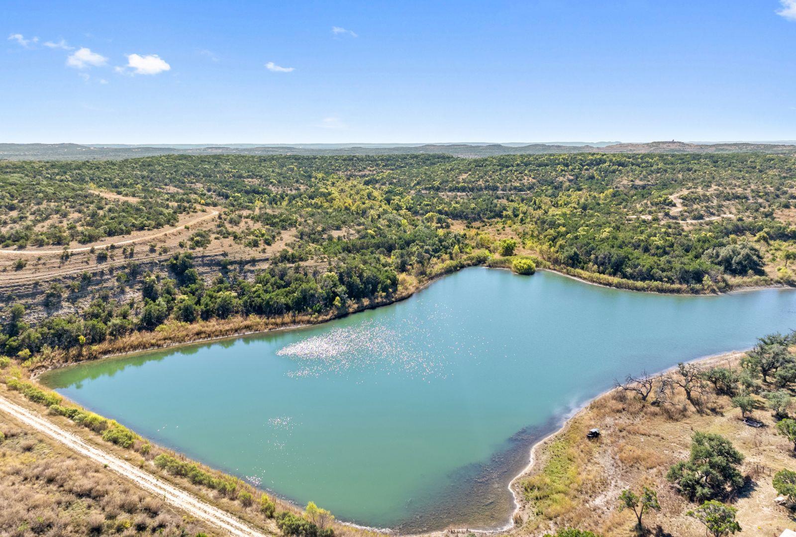 9265337 Property Photo 30