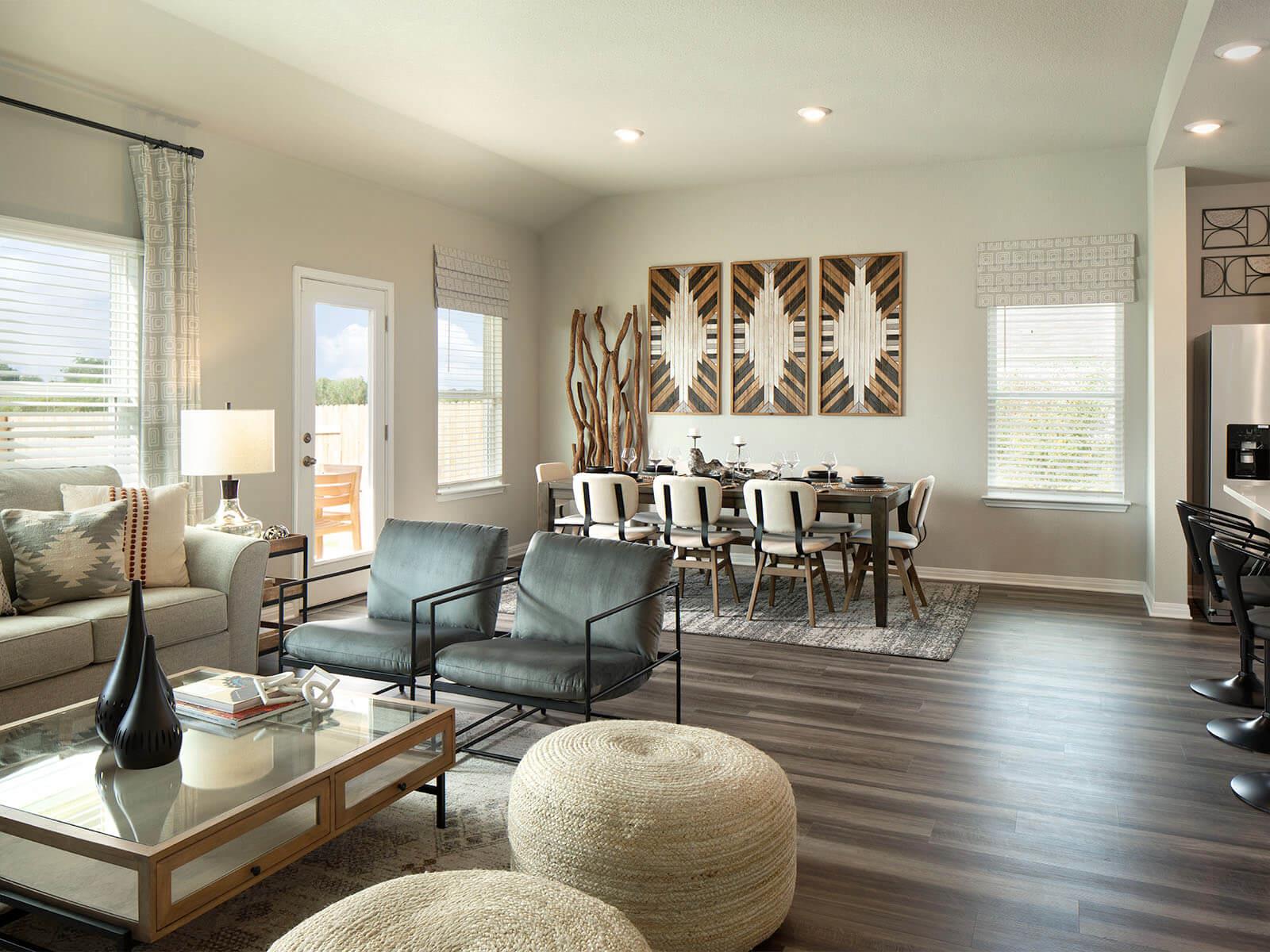 164 Coopers Hawk Crst Property Photo 5