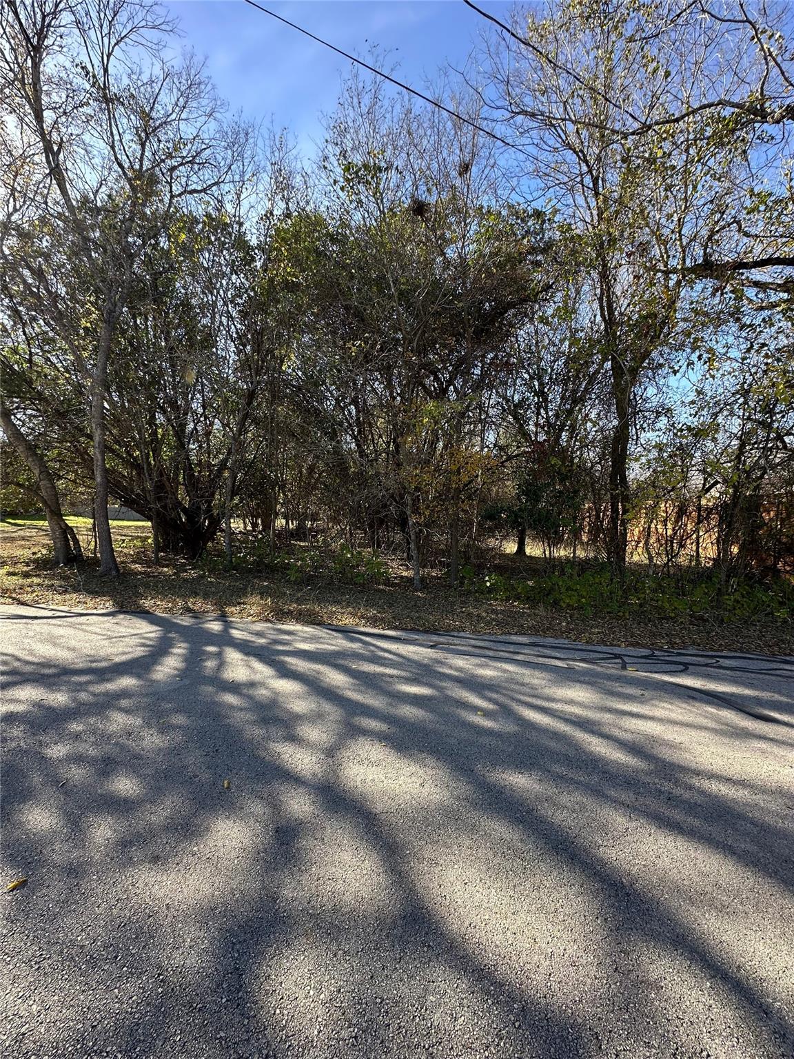 11302 Circle Dr Property Photo 2