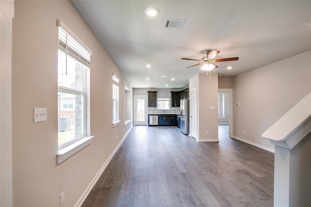 601 Dusky Sap Ln #d Property Photo 10