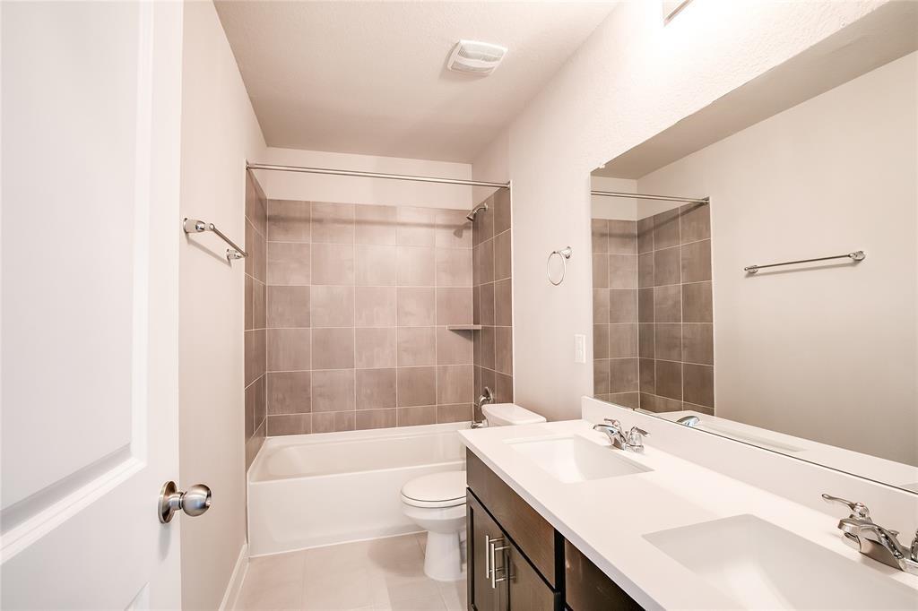 601 Dusky Sap Ln #d Property Photo 21