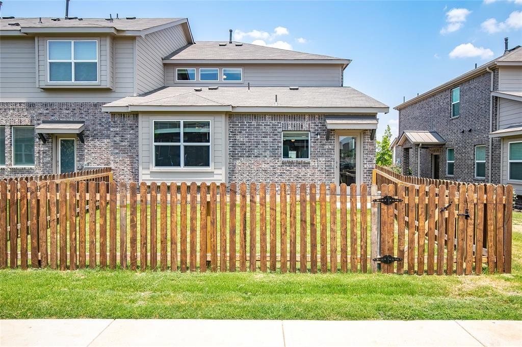 601 Dusky Sap Ln #d Property Photo 25