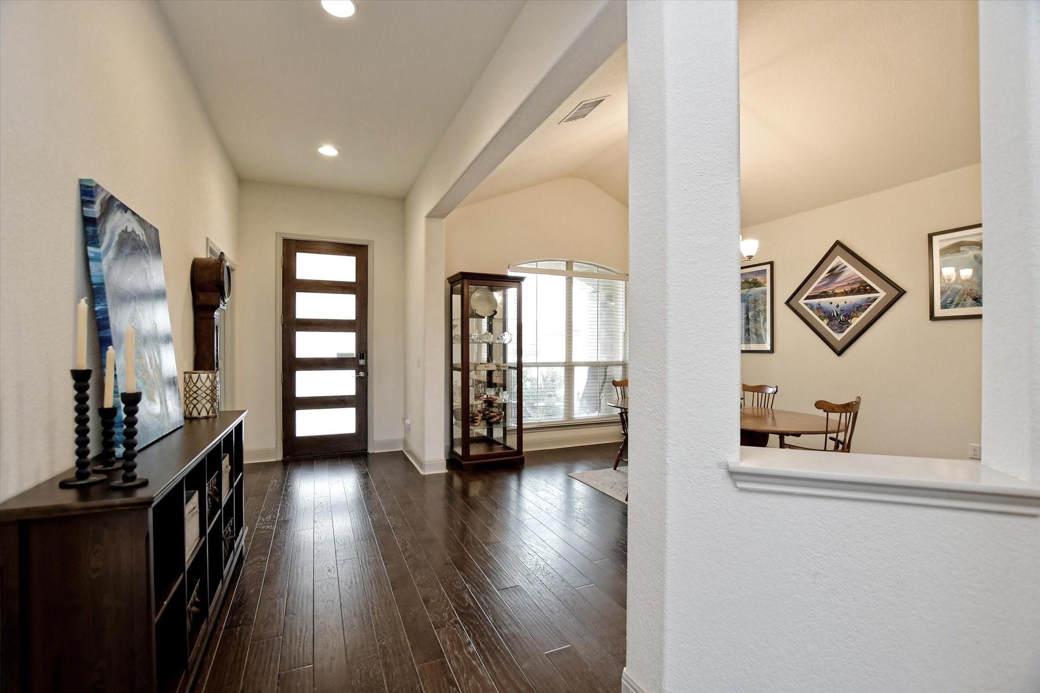 16700 Aventura Ave Property Photo 3