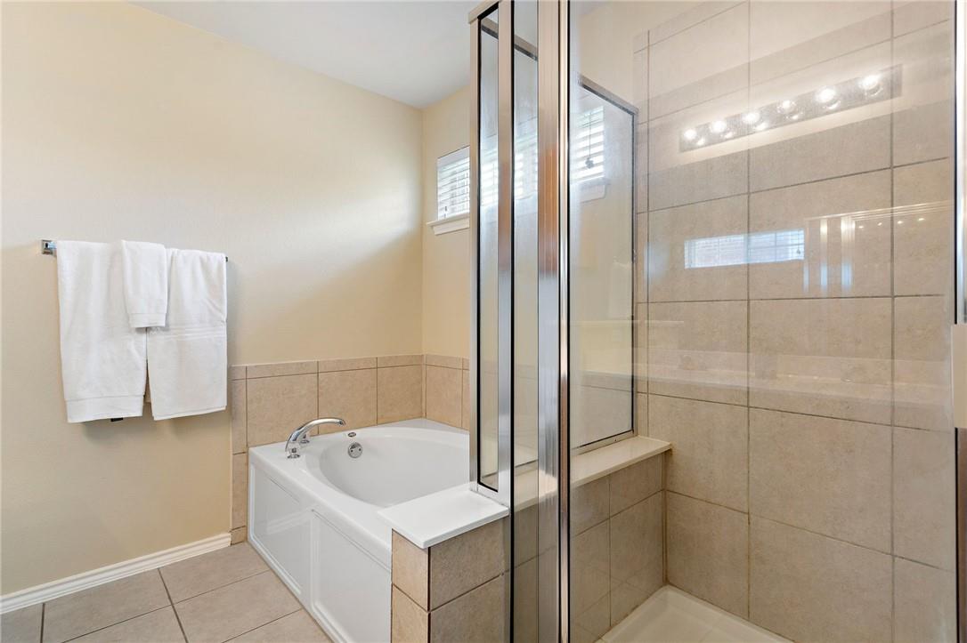 3912 Links Ln Property Photo 28