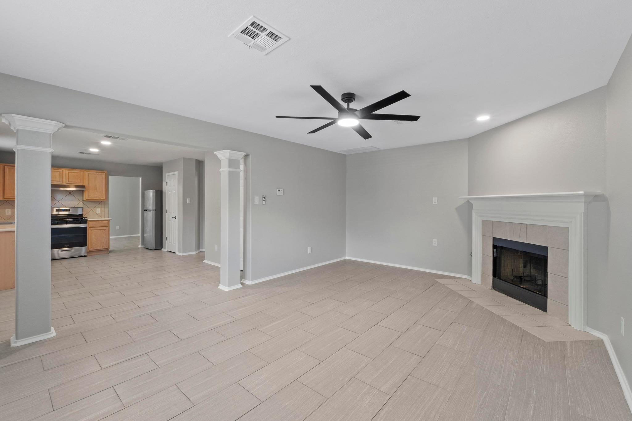 12708 Collindale Cv Property Photo 5