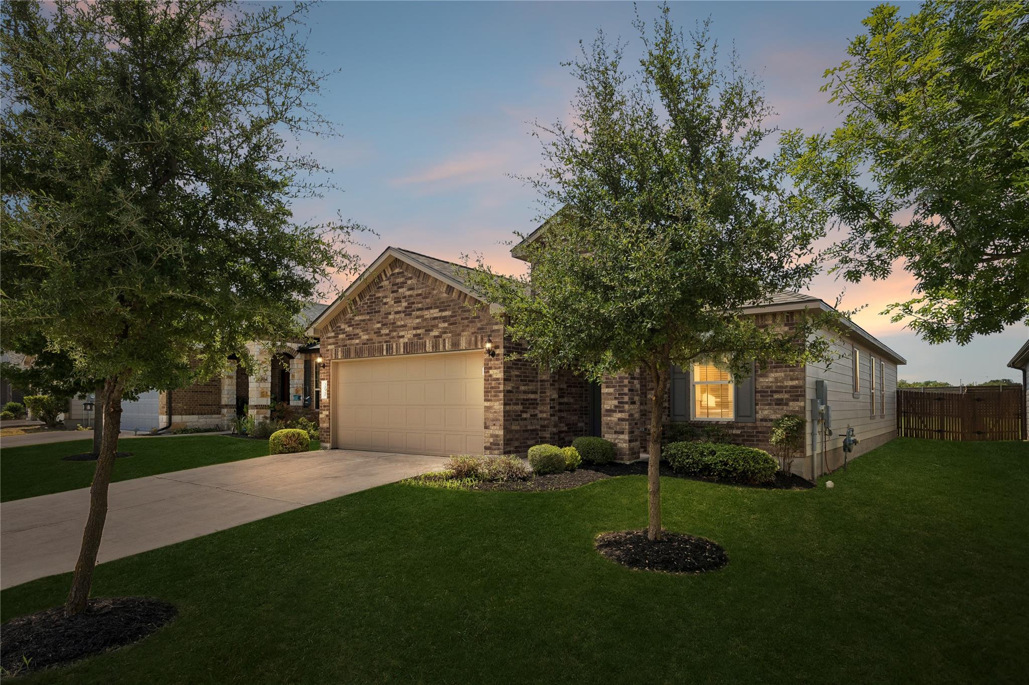 2020 Cliffbrake Way Property Photo 1