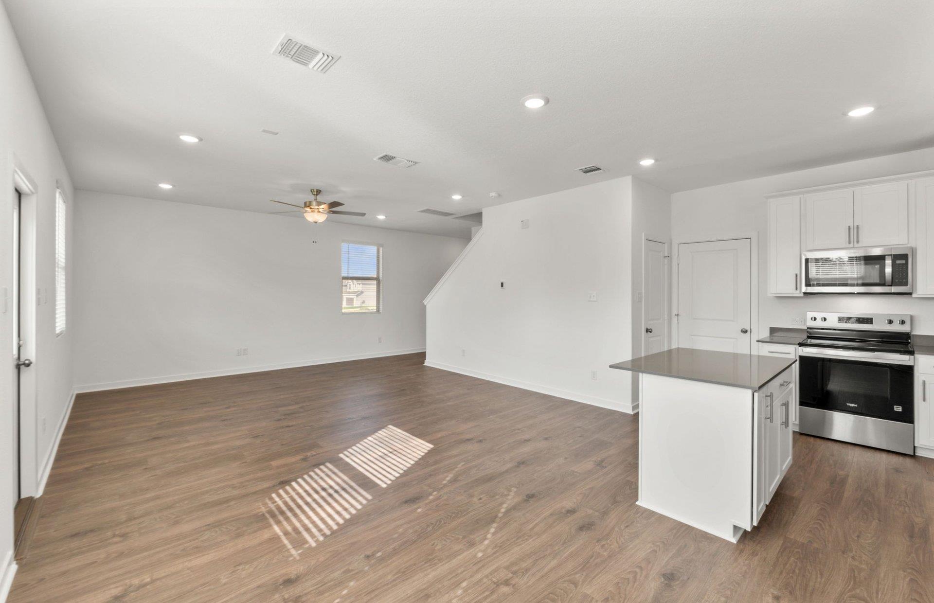 590 Rubber Tree Way Property Photo 6