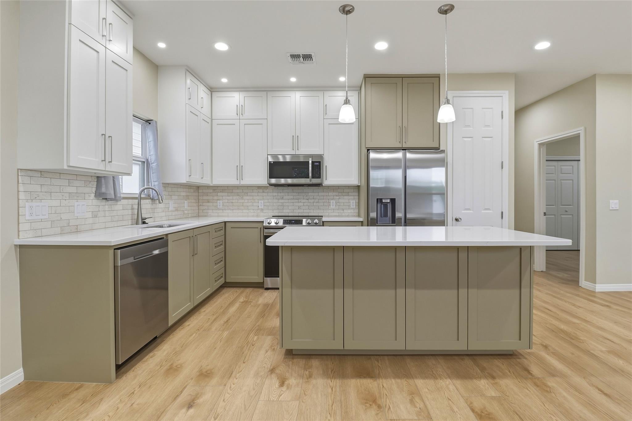 1626 Cree Trl Property Photo 12