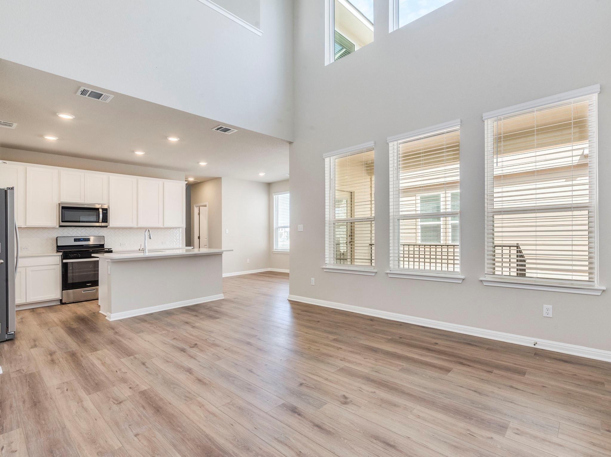 708 Lone Peak Way Property Photo