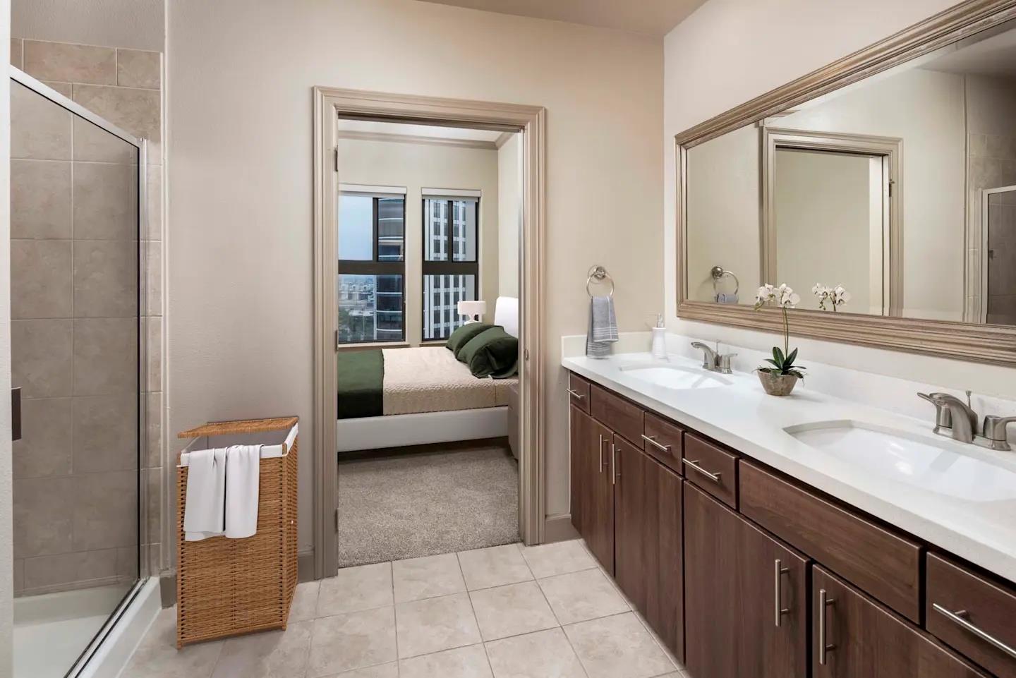 1200 Post Oak Blvd #605 Property Photo 18