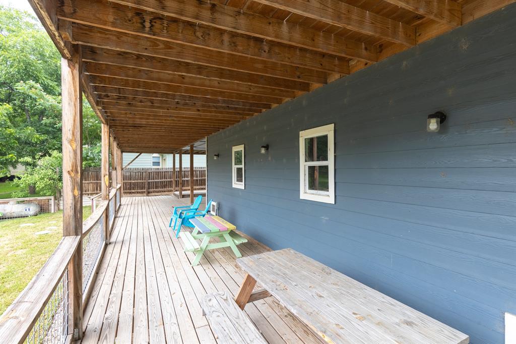 1320 Contour Dr Property Photo 21