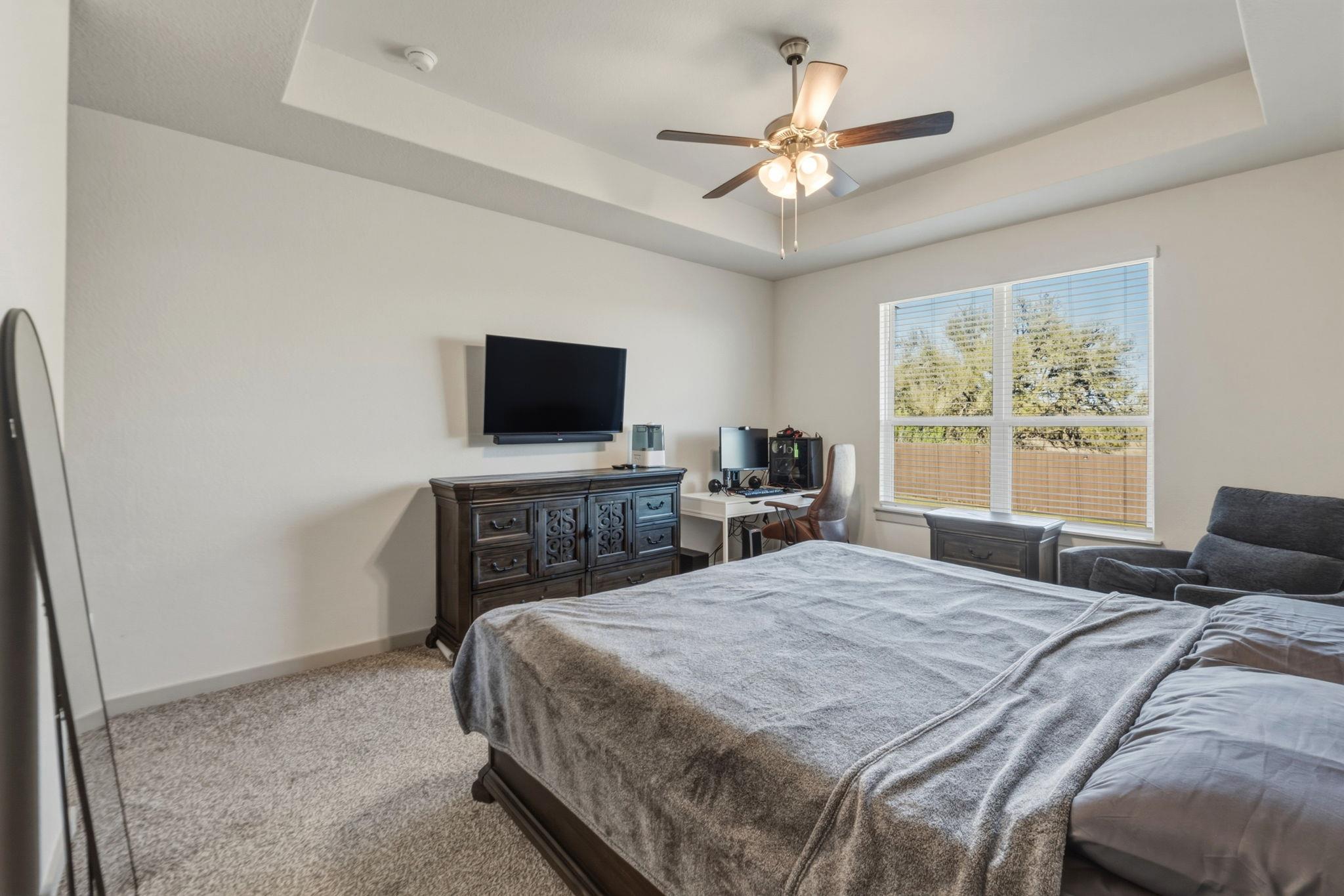 1640 Flying Horseshoe Bnd Property Photo 14