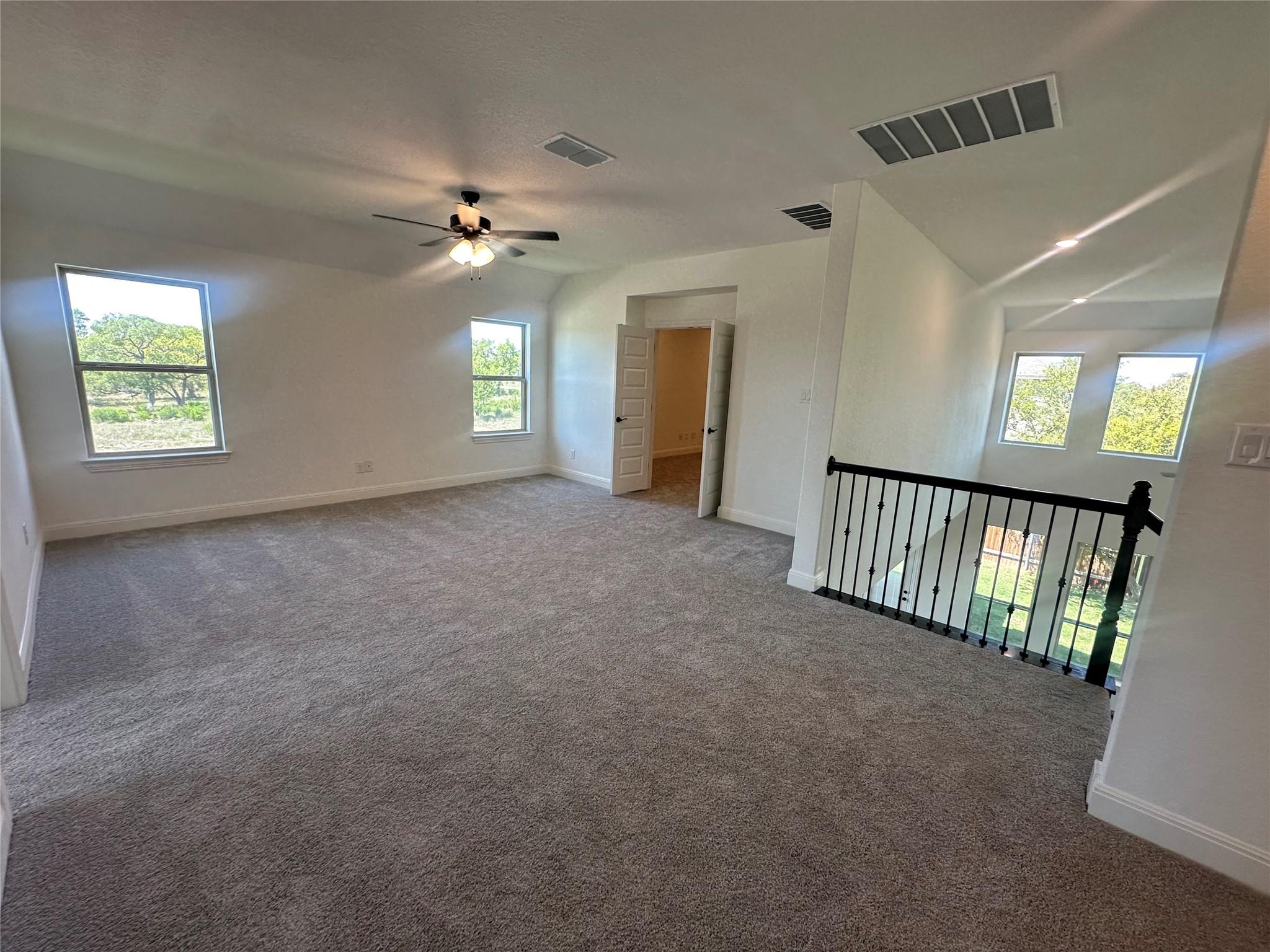 101 Chimney Stone Trl Property Photo 7