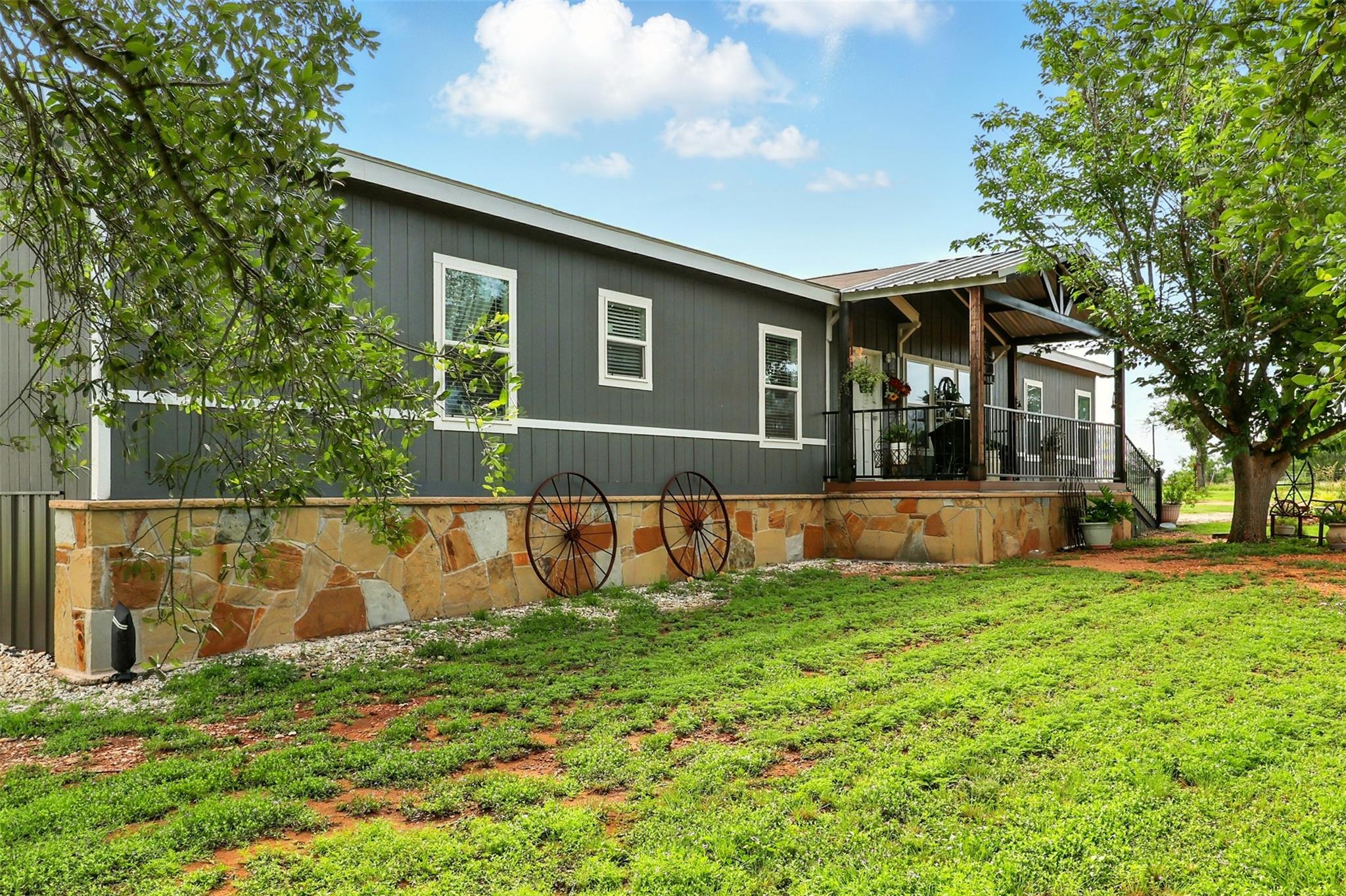 2363 Cr 144 None Property Photo 1