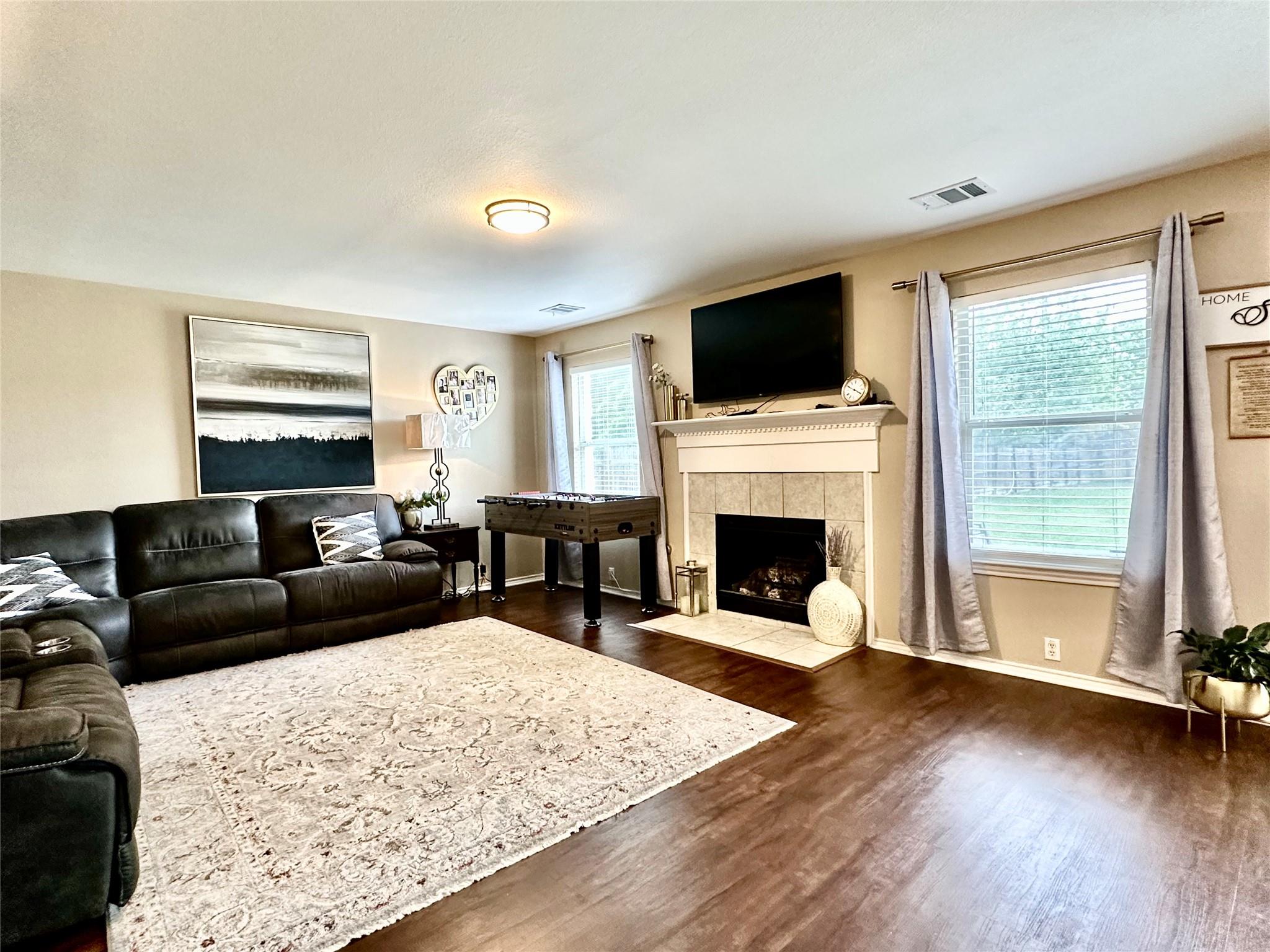 817 Tapestry Cv Property Photo 8