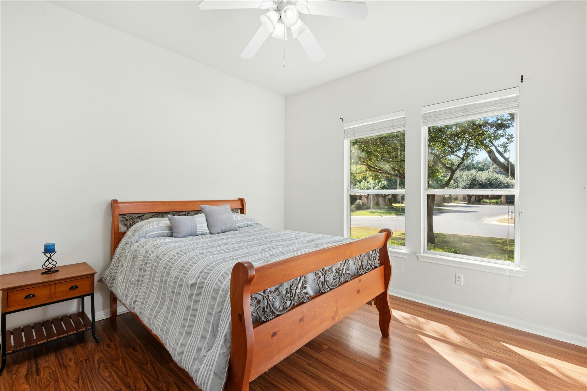 106 Waterlily Ln Property Photo 26