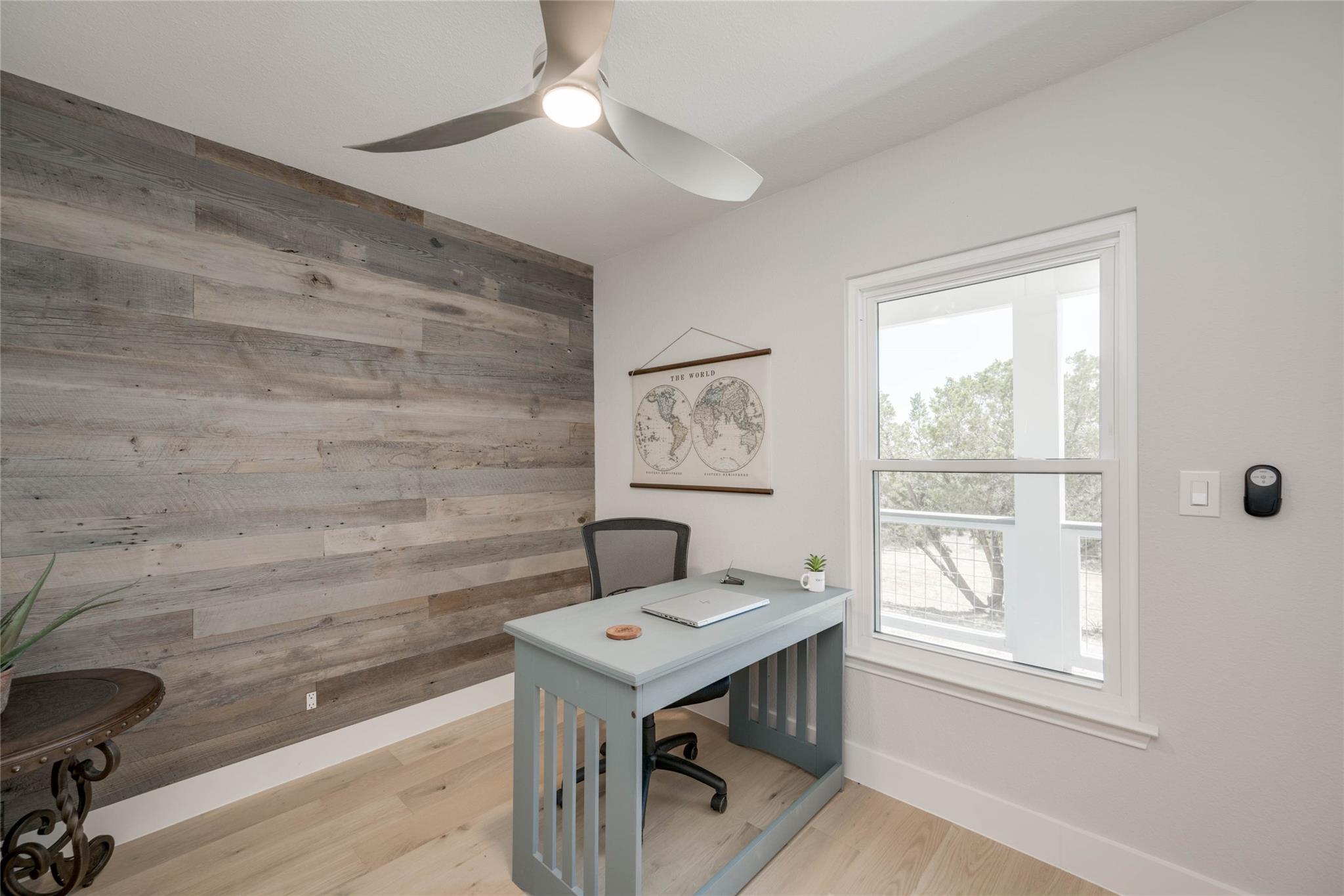 1805 Spring Valley Dr Property Photo 8