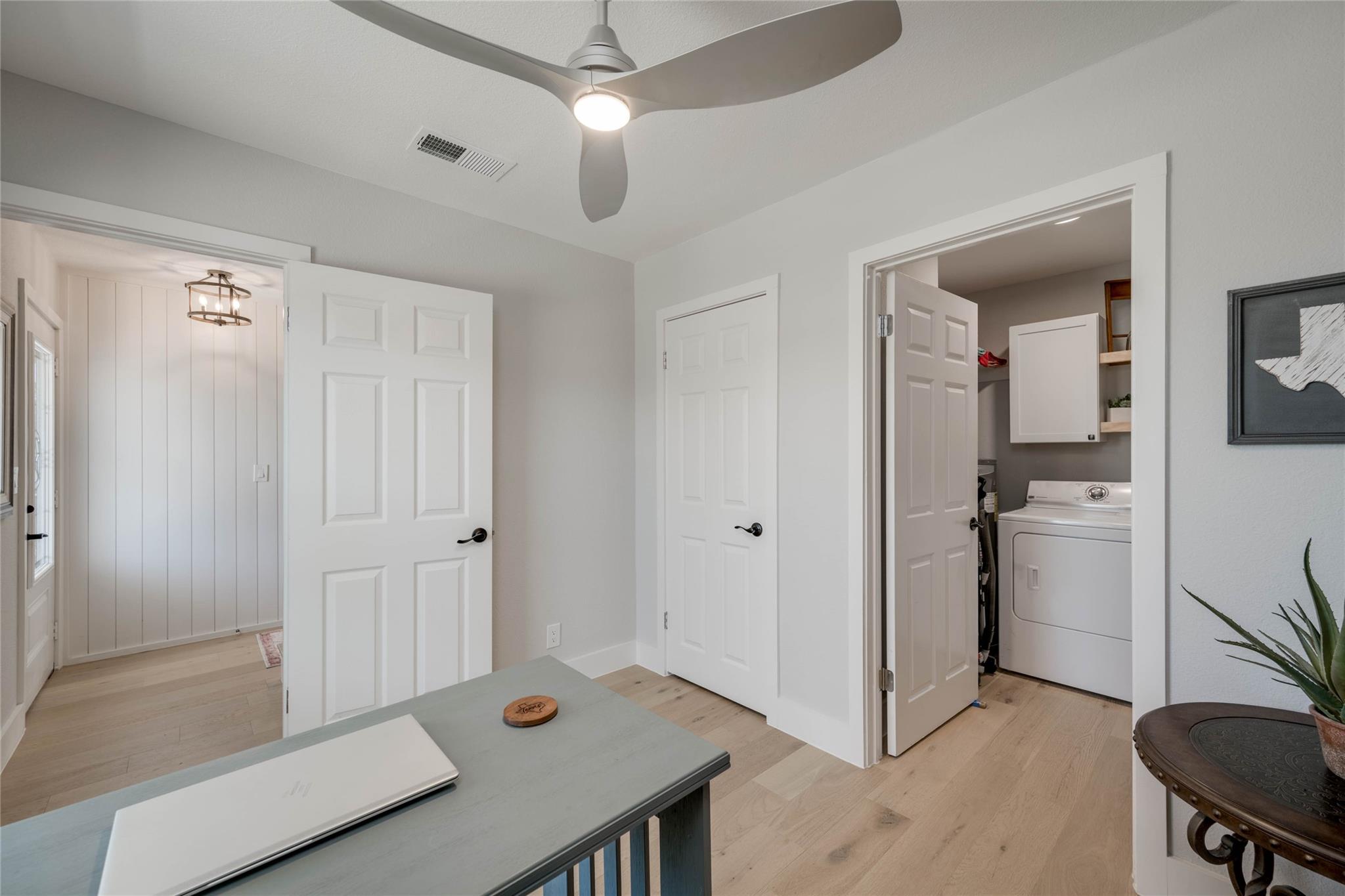 1805 Spring Valley Dr Property Photo 9